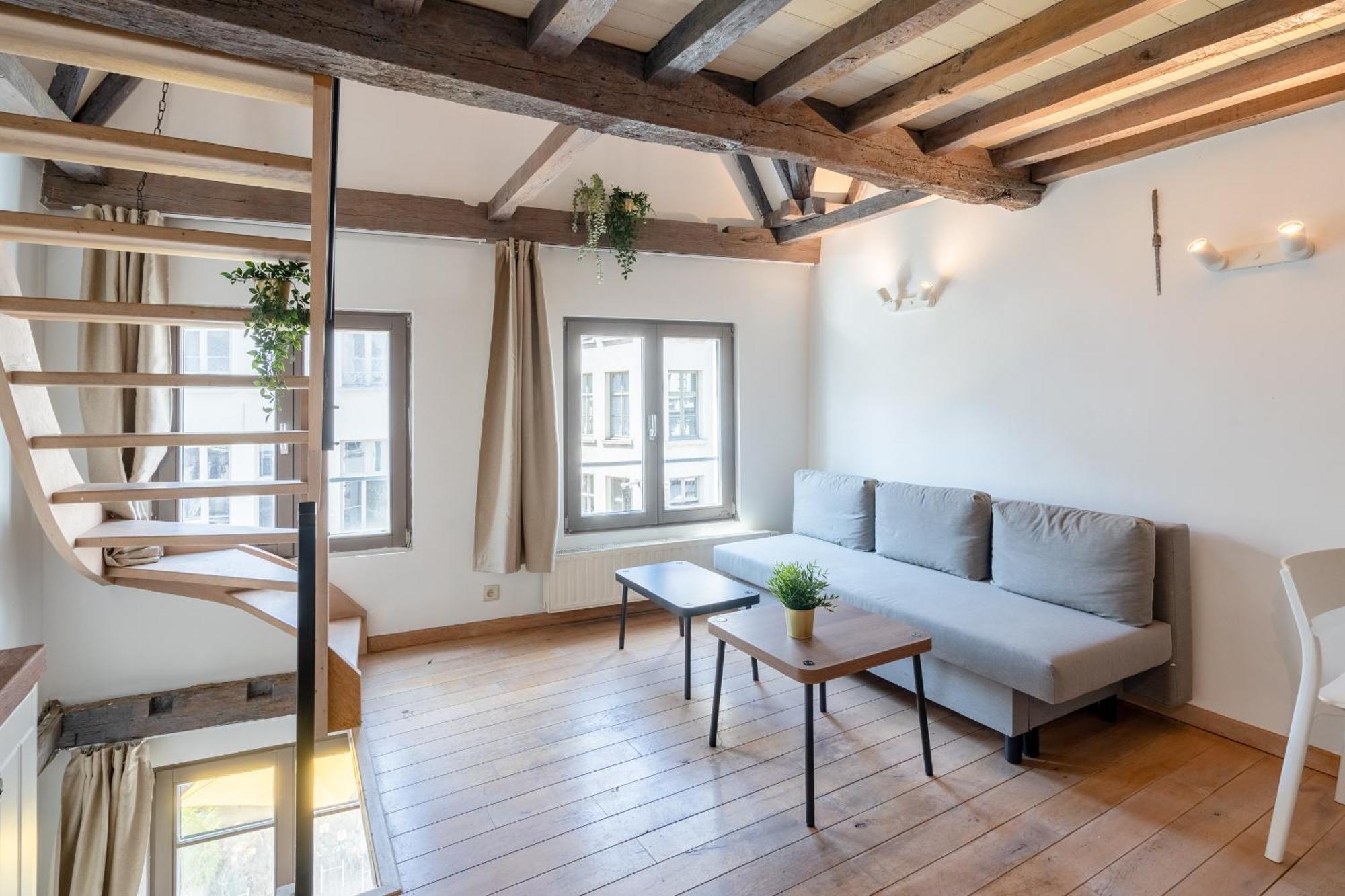 Апартаменты Tempel Triplex & Duplex At Historic Heart Of Антверпен Экстерьер фото
