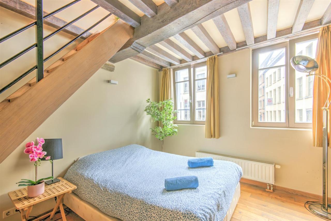 Апартаменты Tempel Triplex & Duplex At Historic Heart Of Антверпен Экстерьер фото